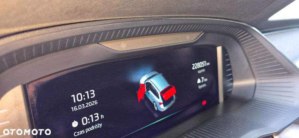 Skoda Octavia 2.0 TDI Ambition DSG - 8