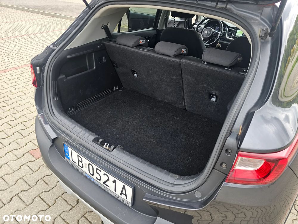 Kia Stonic 1.2 L - 27