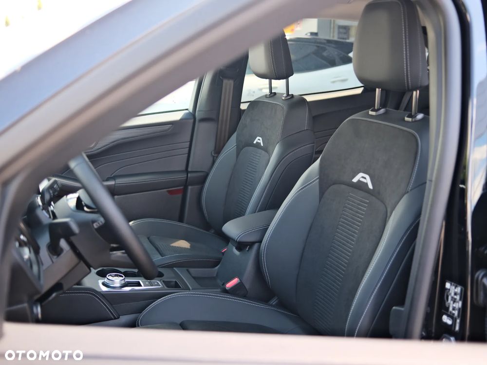Ford Kuga - 17