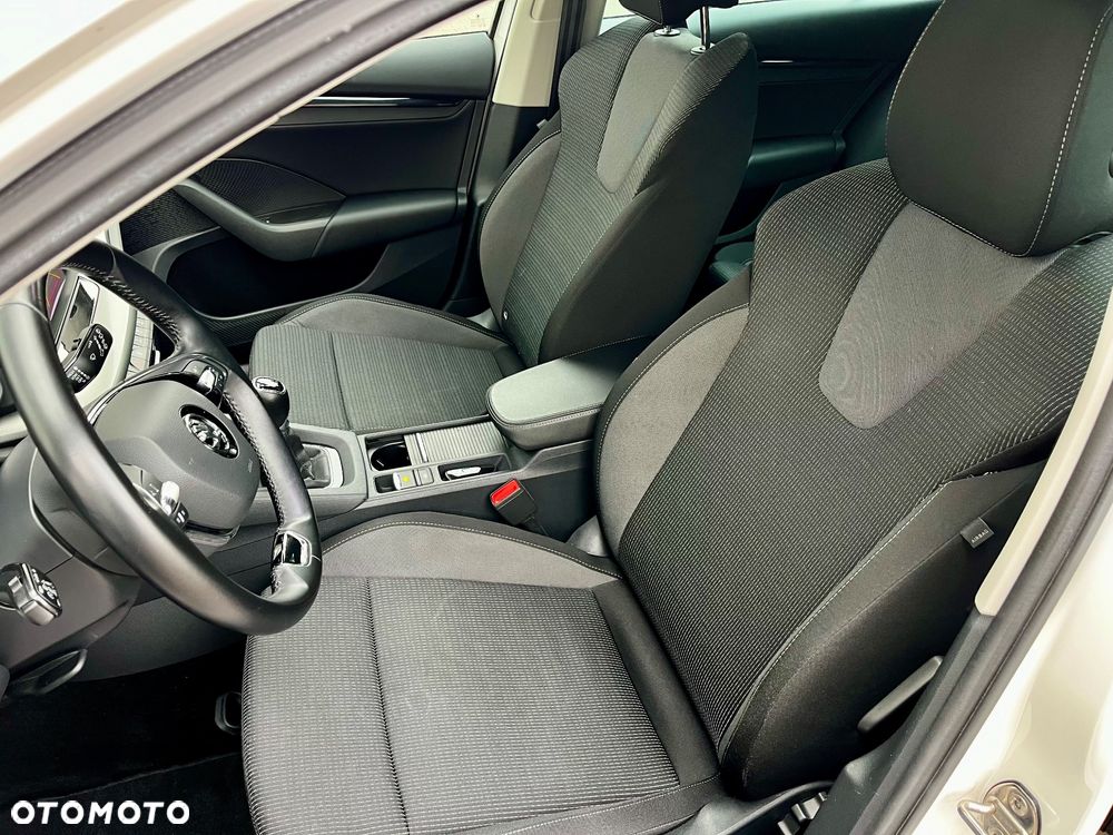 Skoda Octavia 1.5 TSI ACT Ambition - 35