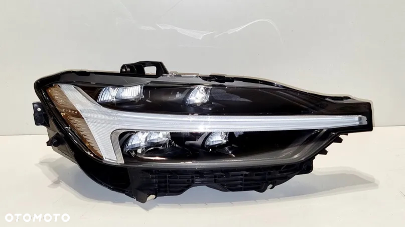 REFLEKTOR PRAWY LEWY FULL LED VOLVO XC60 II LIFT 20- EUROPA - 2