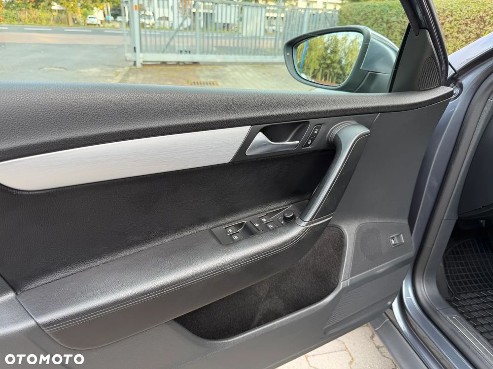 Volkswagen Passat Alltrack 2.0 TDI 4Mot DSG - 29