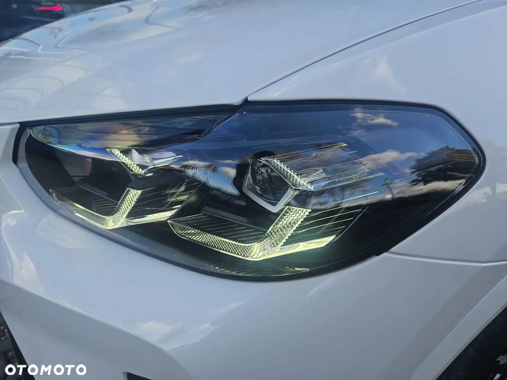 BMW X4 xDrive20i - 21