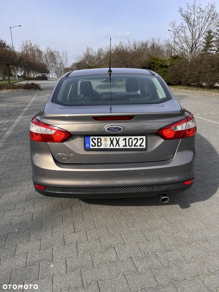 Ford Focus 1.6 EcoBoost Titanium - 6