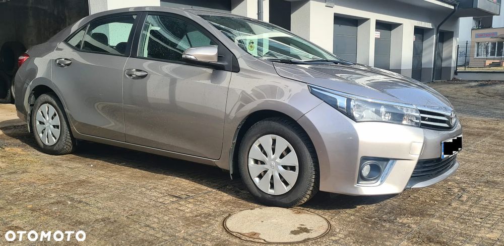 Toyota Corolla 1.6 Active - 5