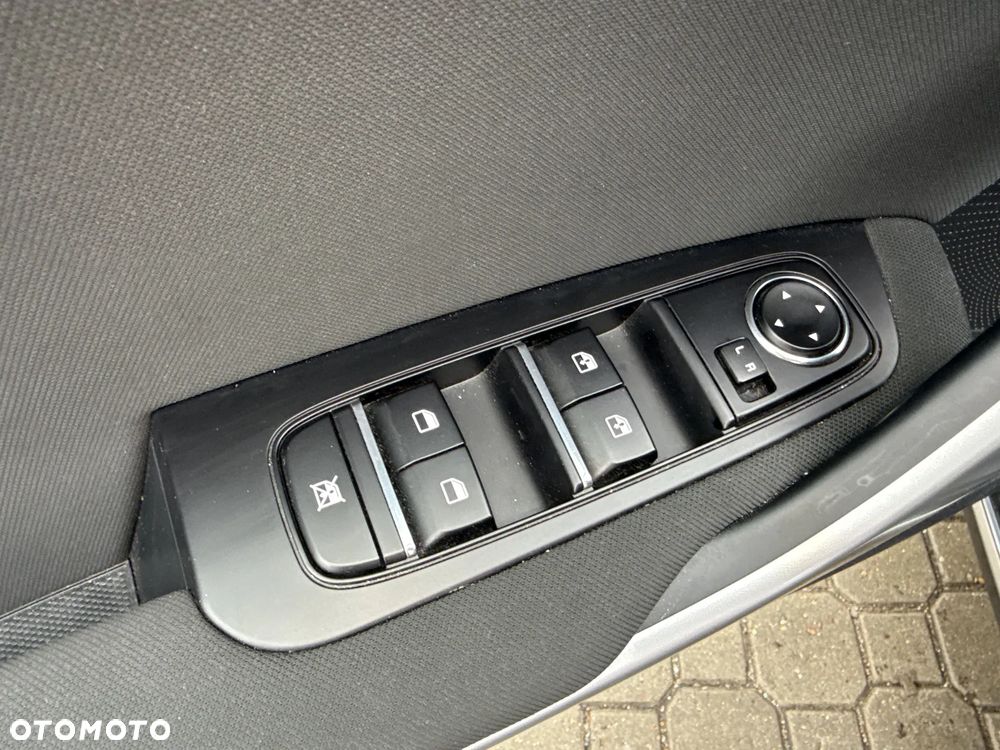 Kia XCeed 1.5 T-GDI M DCT - 19