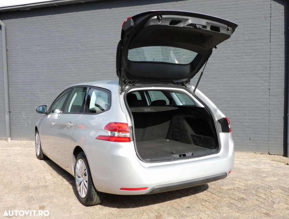 Peugeot 308 1.2 L PureTech Turbo Access - 5