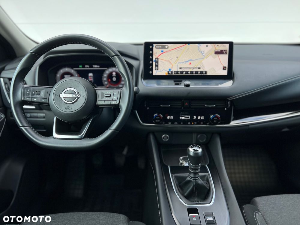 Nissan Qashqai 1.3 DIG-T N-Connecta - 23