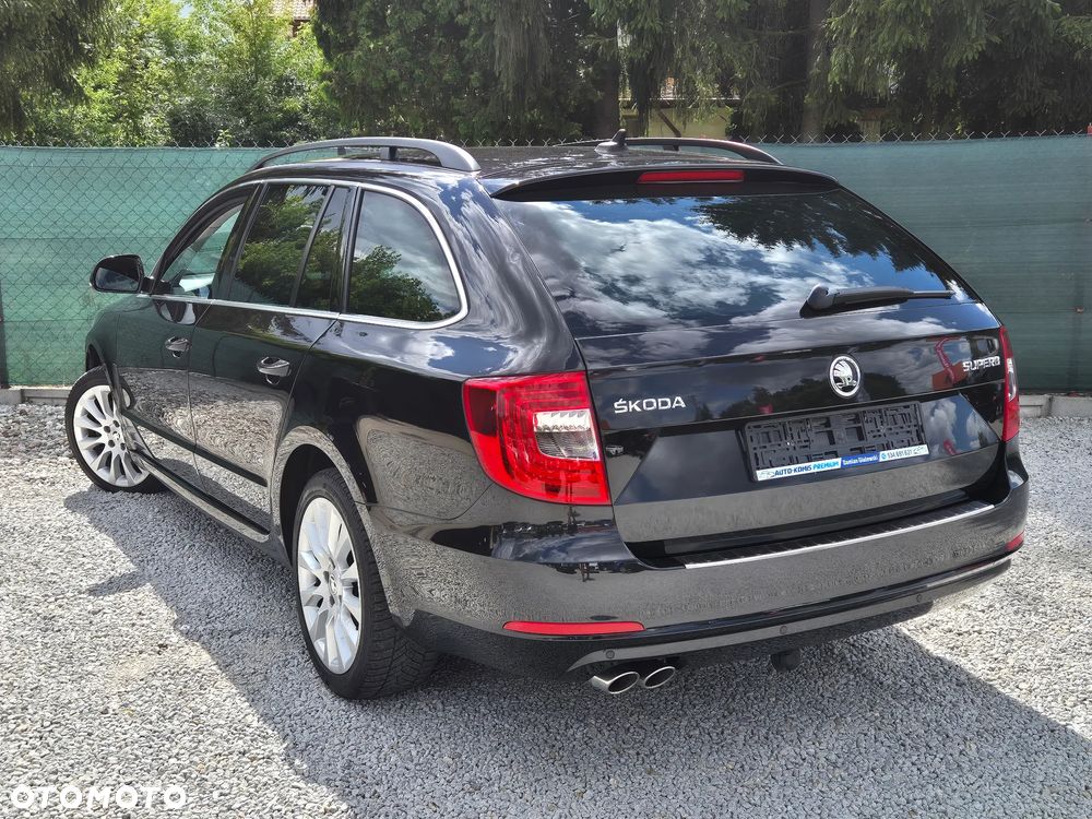 Skoda Superb 2.0 TDI DSG Elegance - 16
