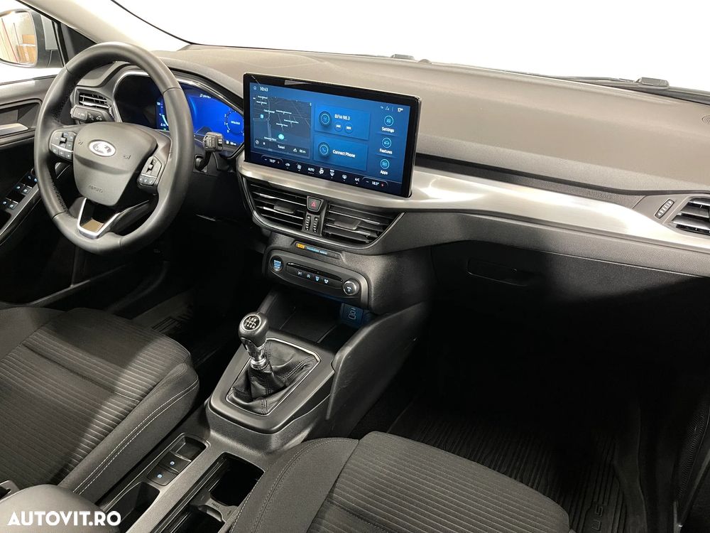 FORD Focus 2024 — imagine 34