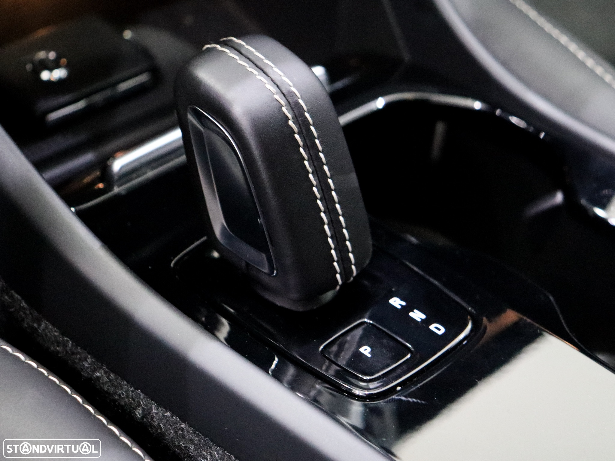 Volvo XC 40 P8 AWD Recharge RDesign - 11