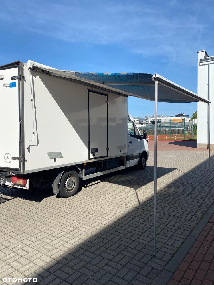 Mercedes-Benz Sprinter - 16
