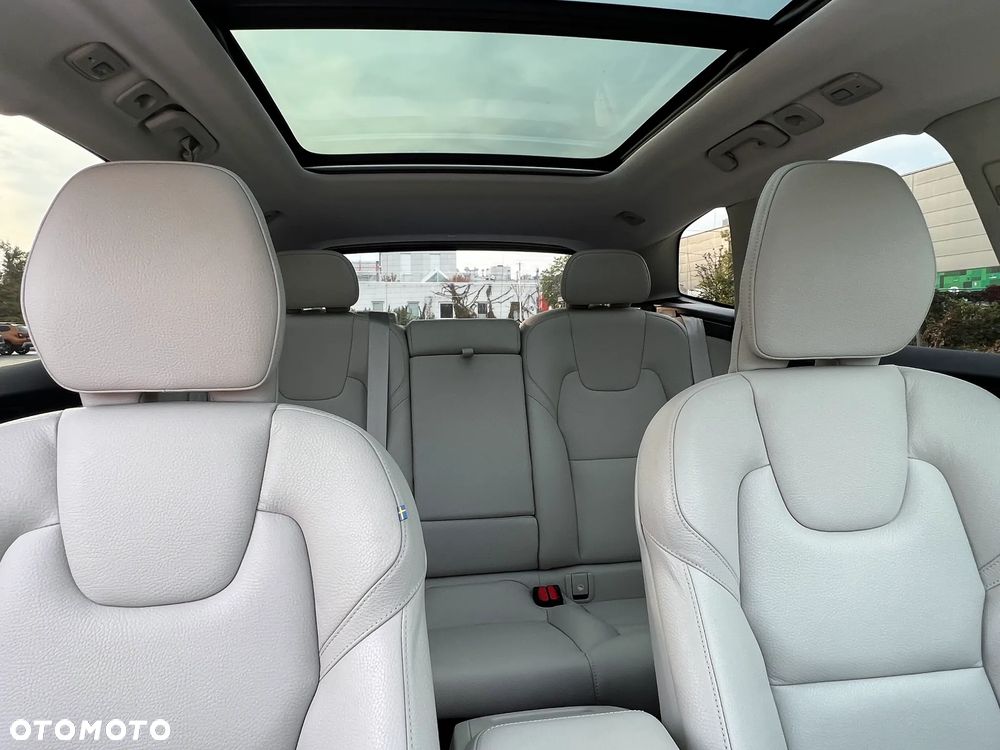 Volvo XC 60 - 28