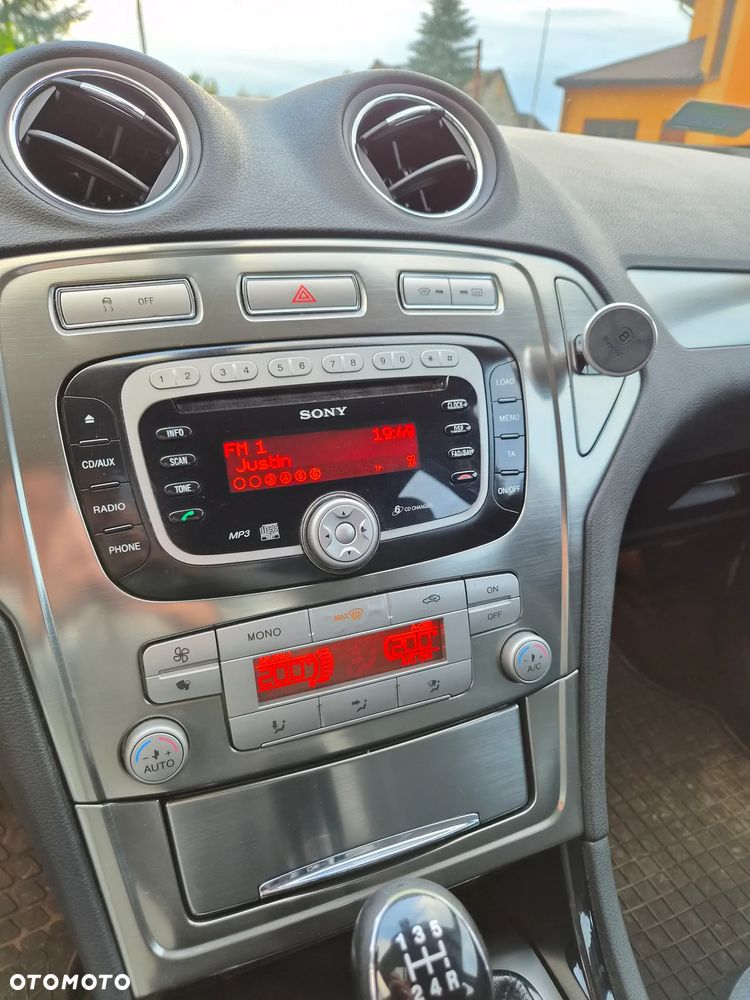Ford Mondeo 2.0 Titanium X - 12
