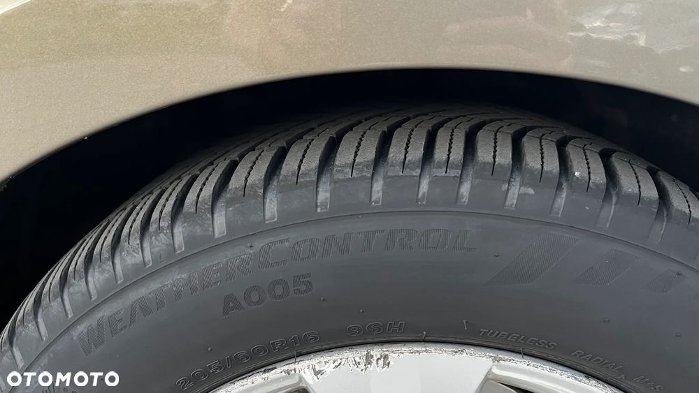 Hyundai i40 2.0 GDI Comfort - 11
