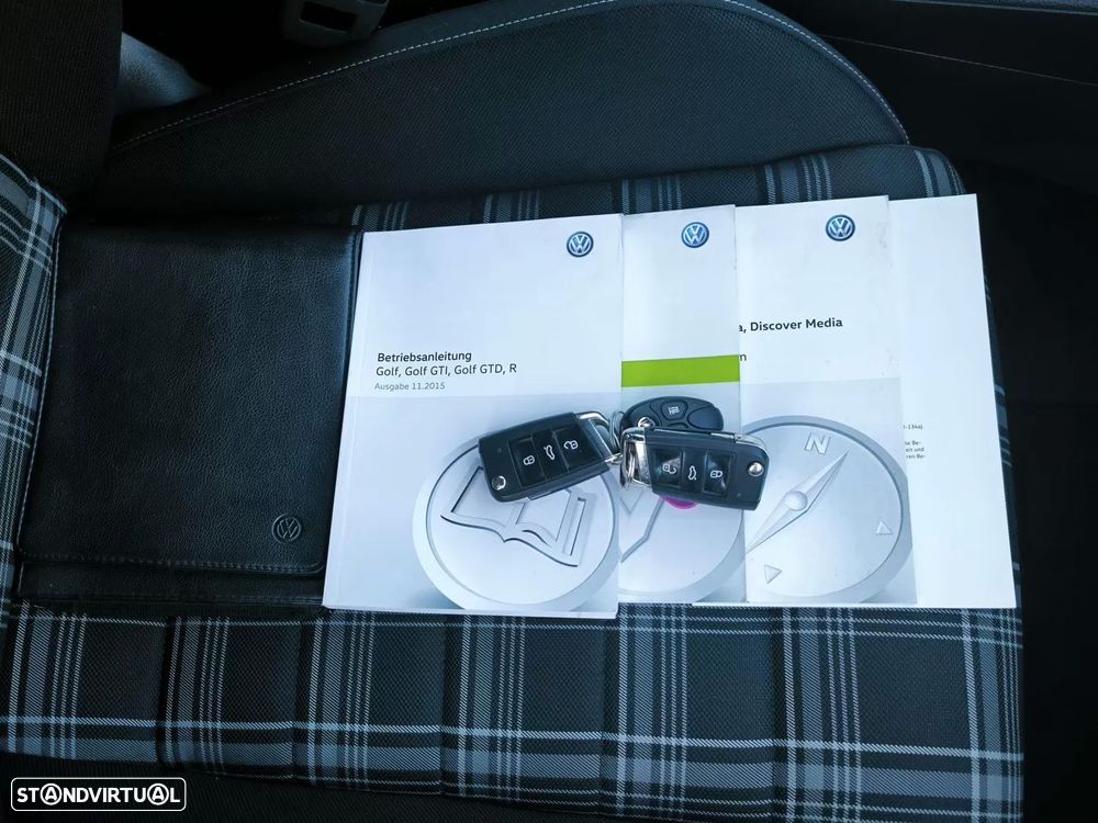 VW Golf 2.0 TDI GTD DSG - 44