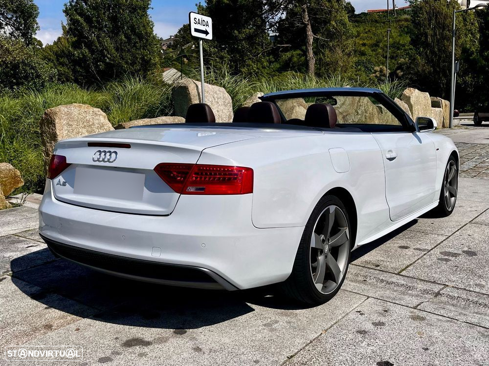 Audi A5 Cabrio 2.0 TDi Multitronic S-line - 2