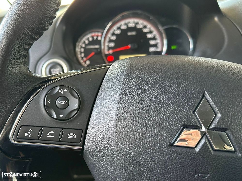 Mitsubishi Space Star 1.2 Intense - 16