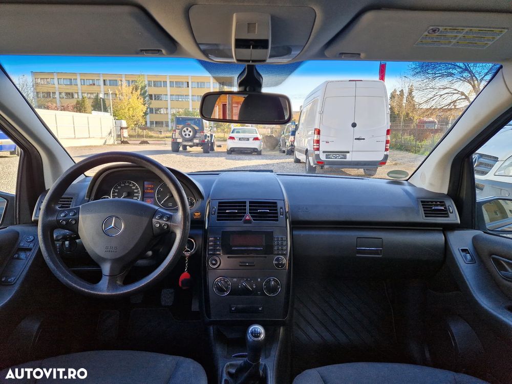 Mercedes-Benz A 150 - 15