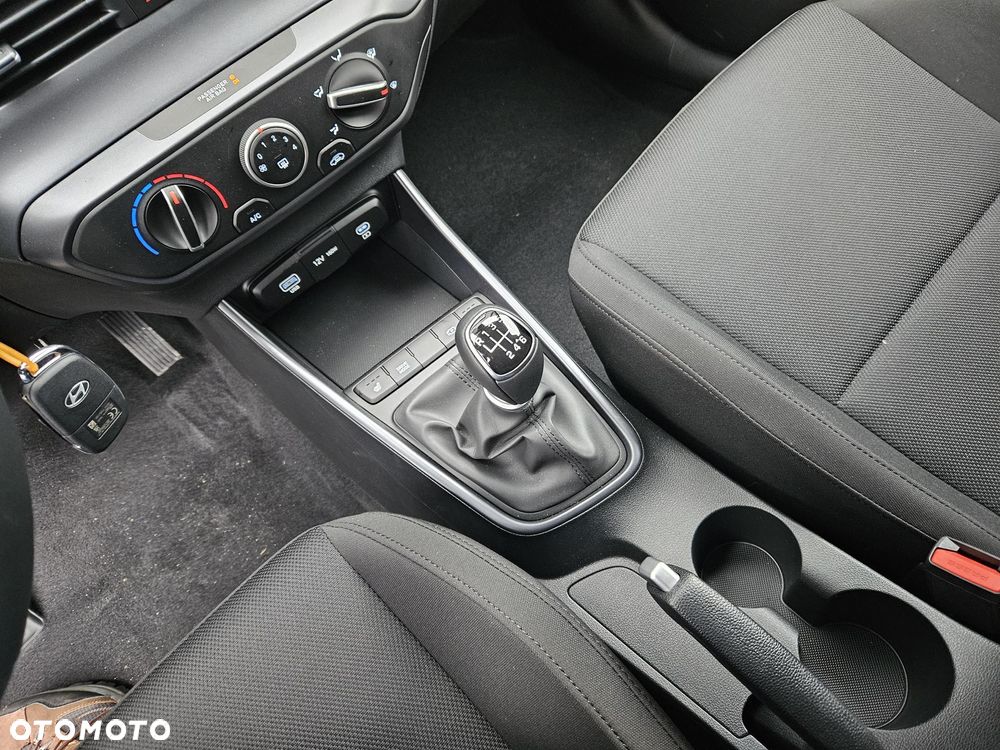Hyundai Bayon 1.0 T-GDI Modern - 19