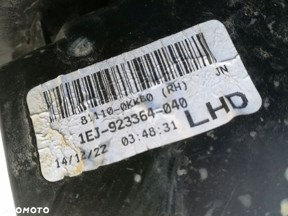 TOYOTA HILUX VIII 8 LAMPA PRZÓD PRZEDNIA PRAWA EUROPA ORYGINAŁ - 5