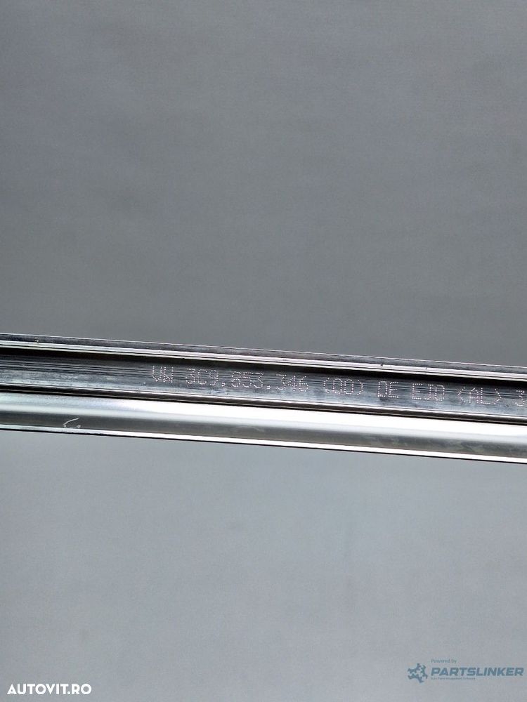 Ornament crom geam fix lateral dreapta spate VOLKSWAGEN PASSAT Variant 3C5 2005 - 2011 TDI CAYC 3C9853346 - 2