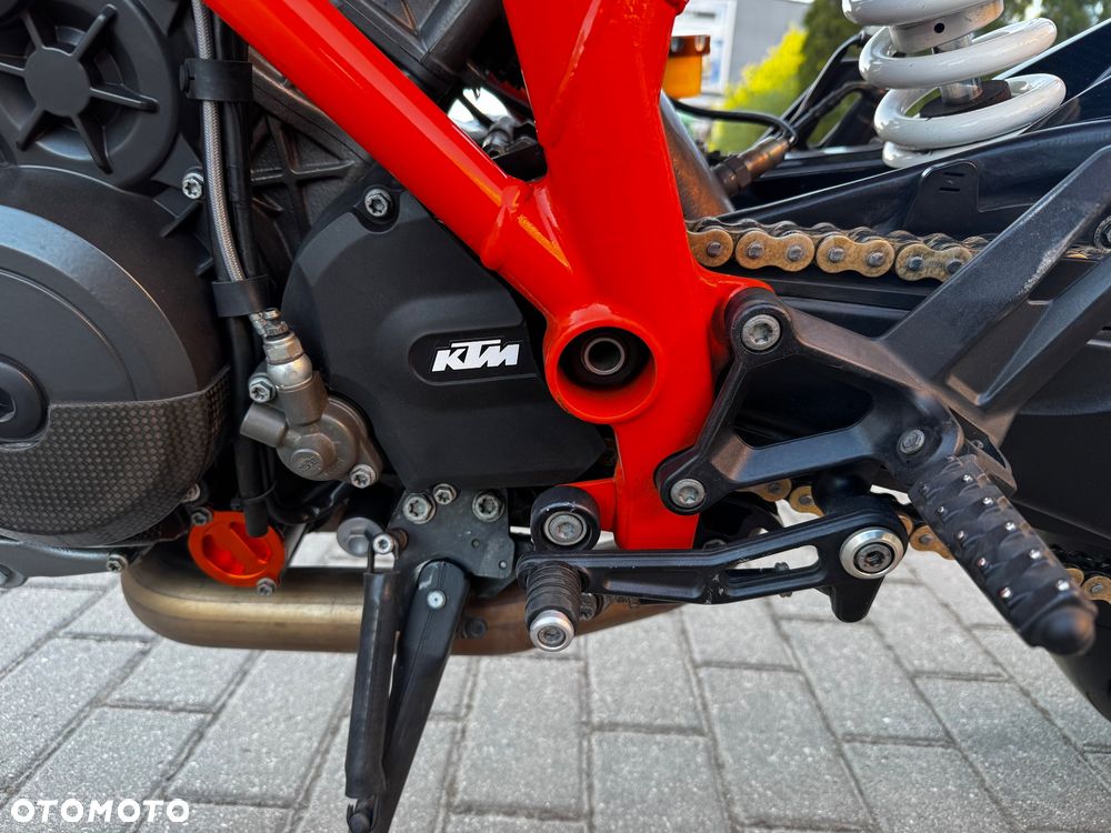 KTM Super Duke - 15