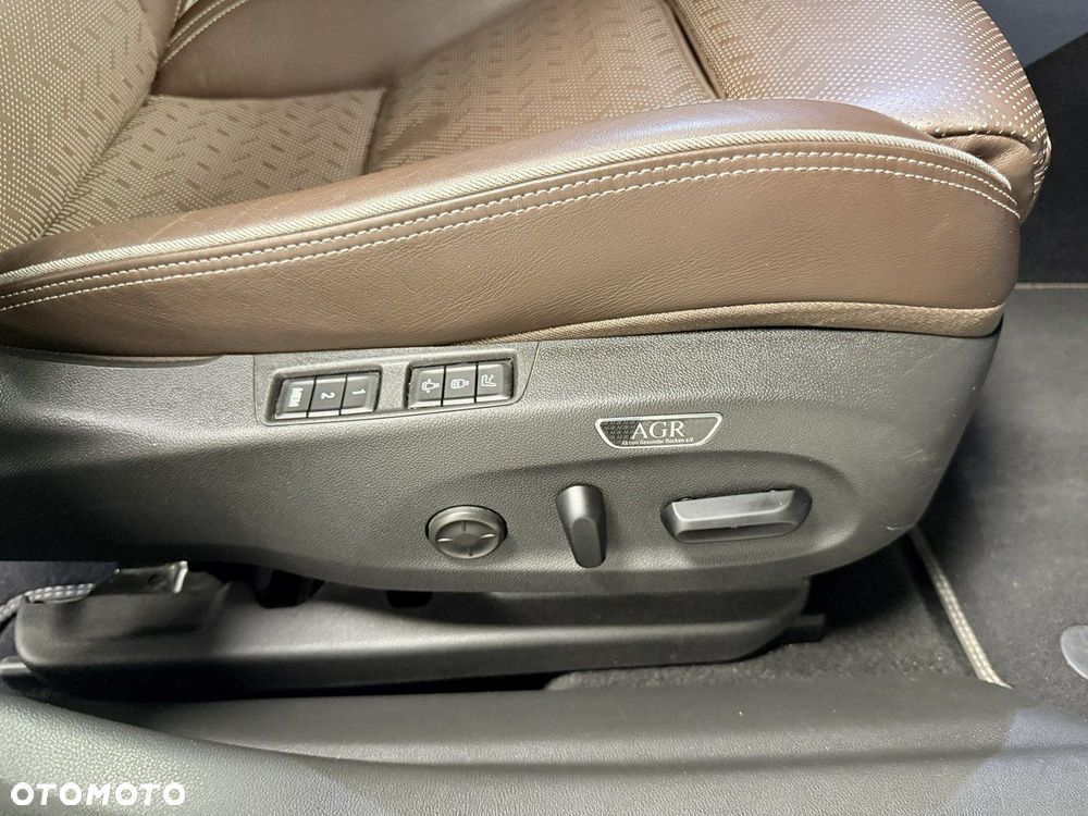 Opel Insignia - 20