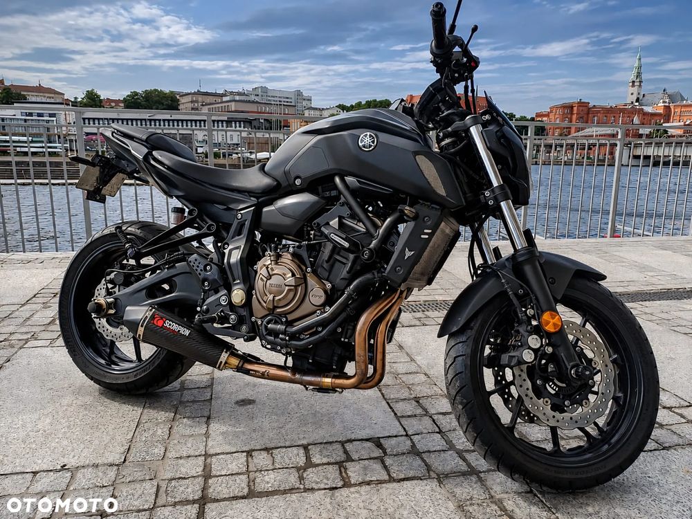Yamaha MT - 3