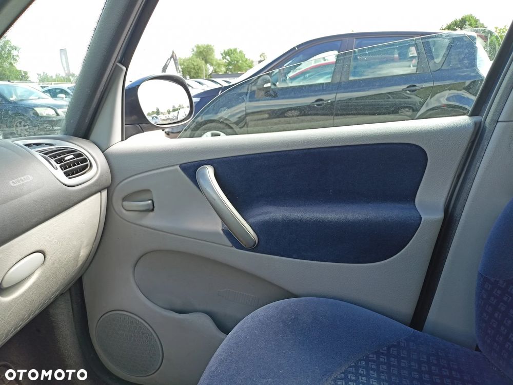 Citroën Xsara Picasso - 14