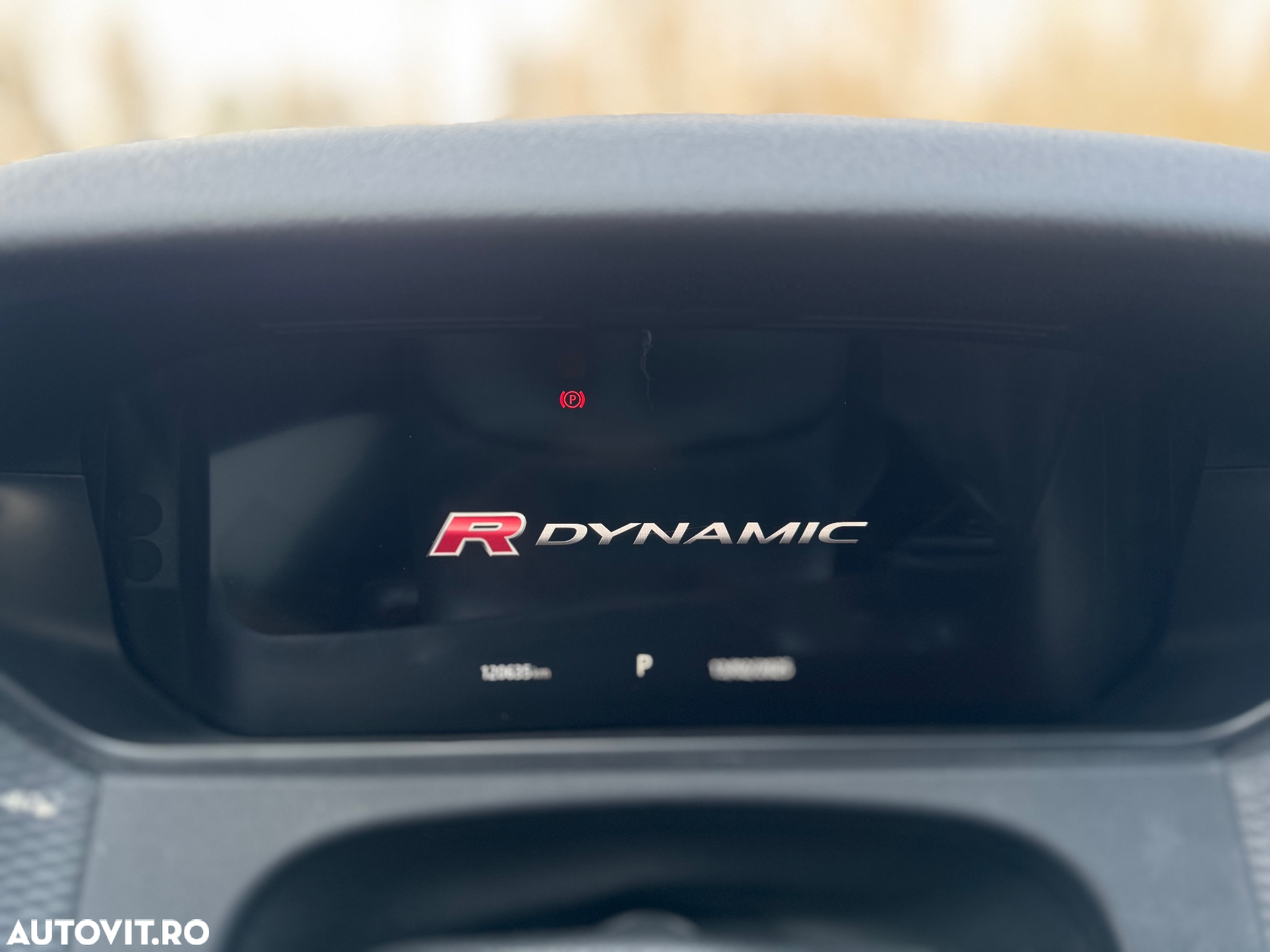 Land Rover Range Rover Velar 2.0 R-Dynamic S - 23