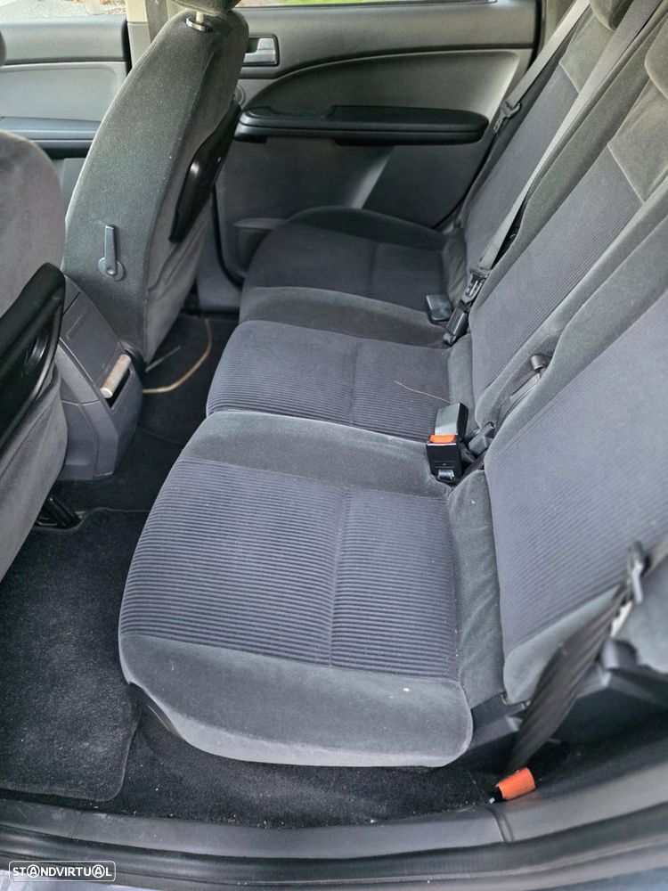 Ford Focus C-Max 1.6 TDCi Ghia - 15