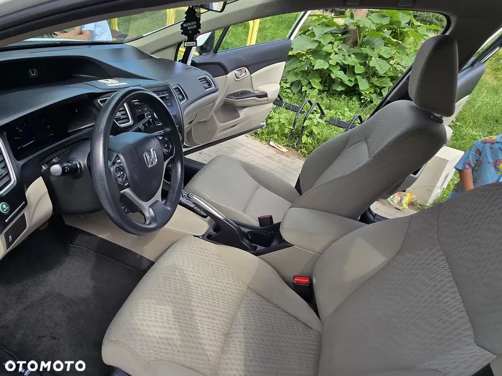 Honda Civic 1.8 Executive - 16
