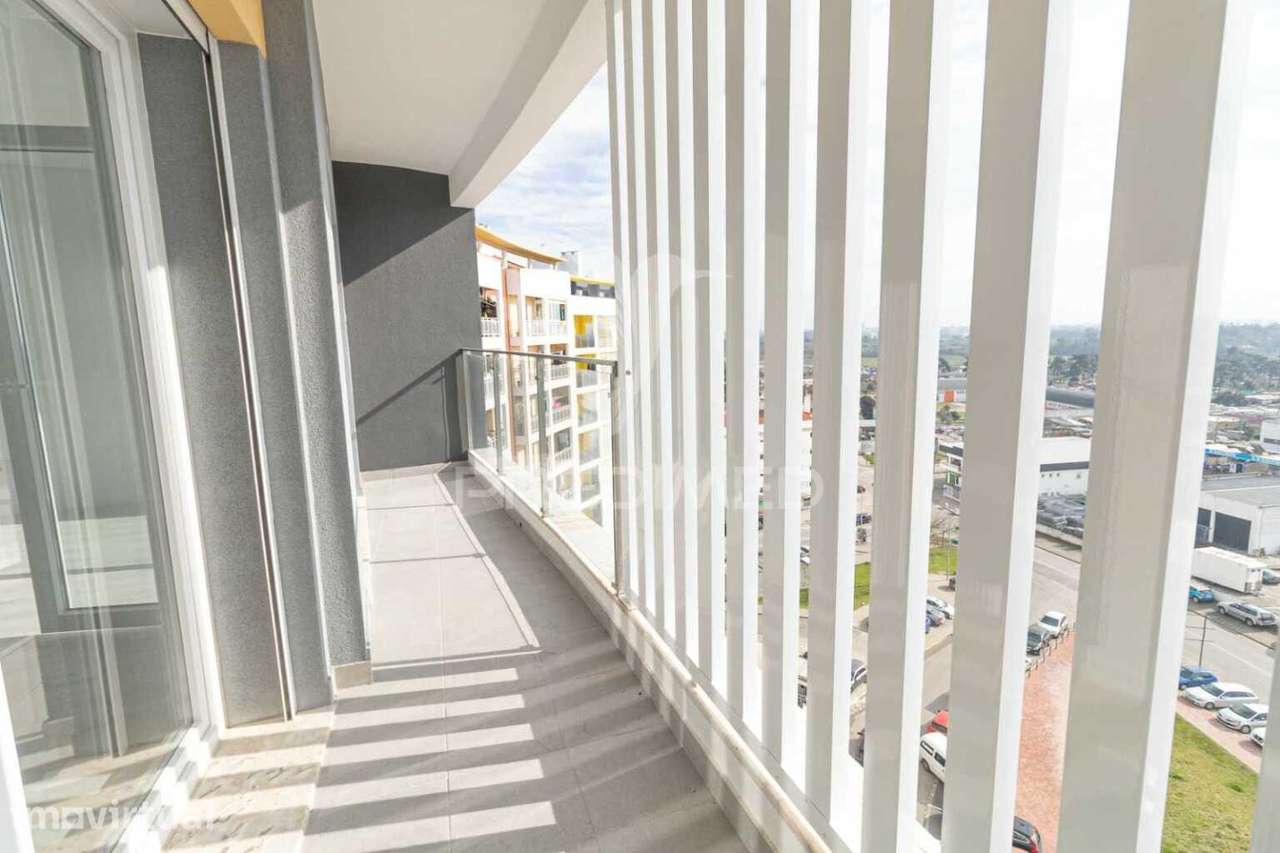 APARTAMENTO T3 NOVO - Grande imagem: 2/16