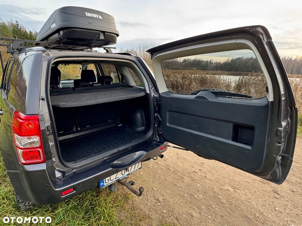 Suzuki Grand Vitara 2.4 Premium - 9