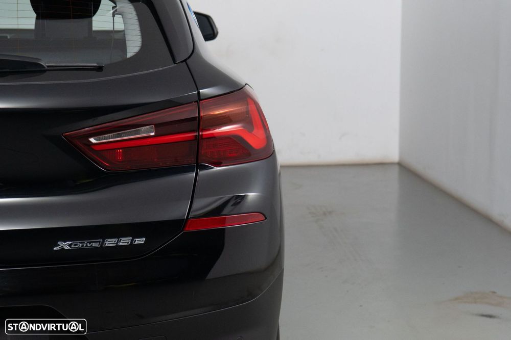 BMW X2 25 e xDrive GoldPlay - 18