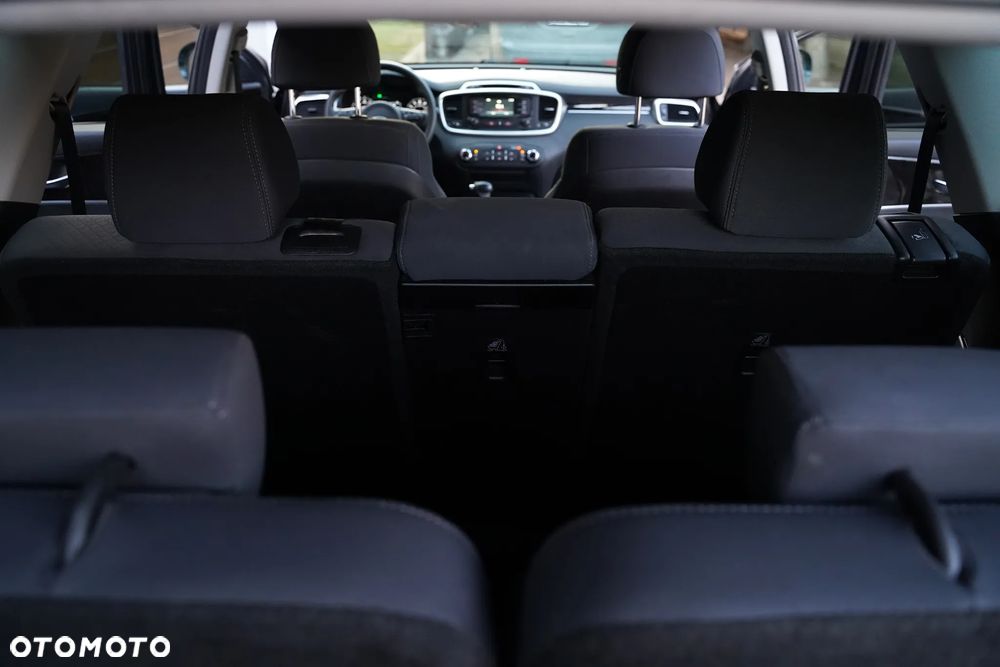 Kia Sorento - 13