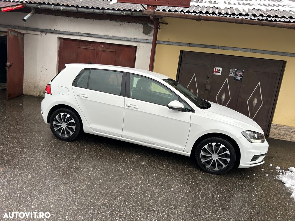 Volkswagen Golf 1.0 TSI (BlueMotion Technology) Comfortline - 20