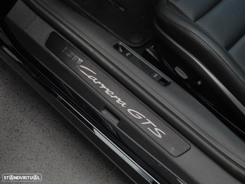 Porsche 911 (992) Carrera GTS - 19