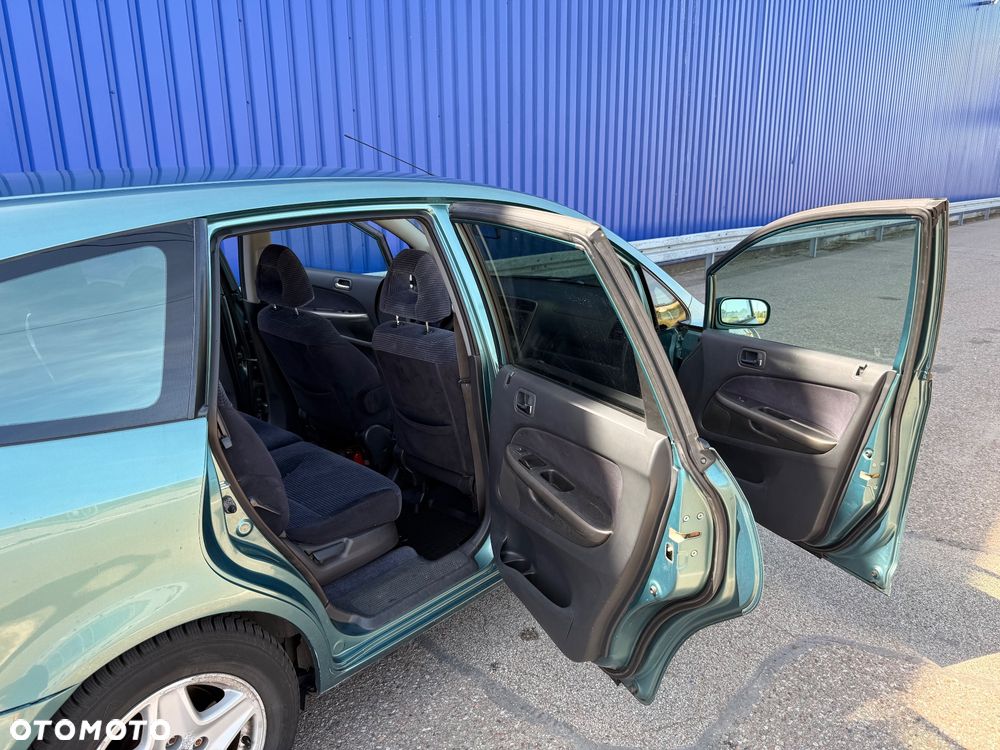 Honda Stream - 18