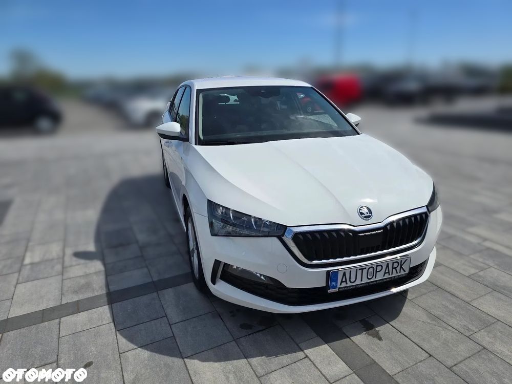 Skoda Scala 2023 photo 2