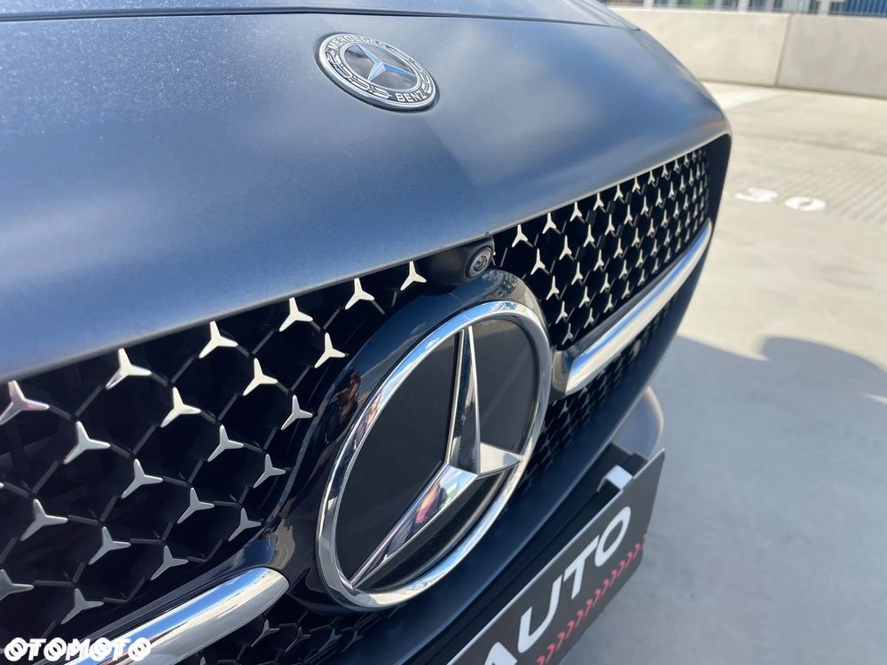 Mercedes-Benz CLS 300 d 4Matic 9G-TRONIC AMG Line - 18