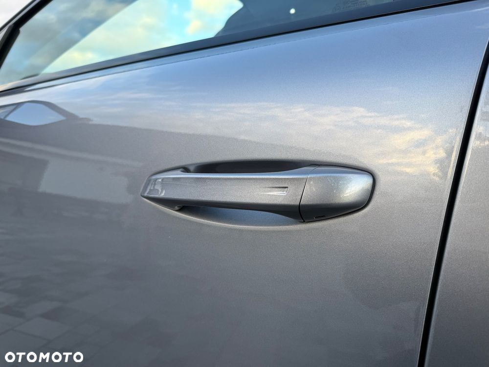 Peugeot 308 - 10