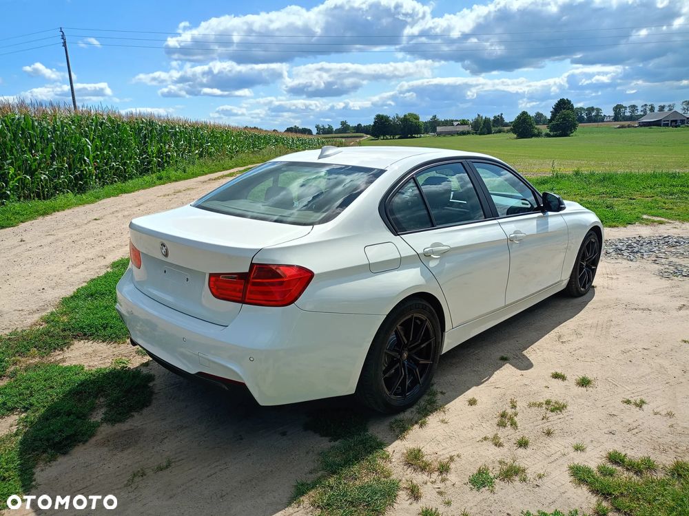 BMW Seria 3 320d Edition M Sport Shadow - 4