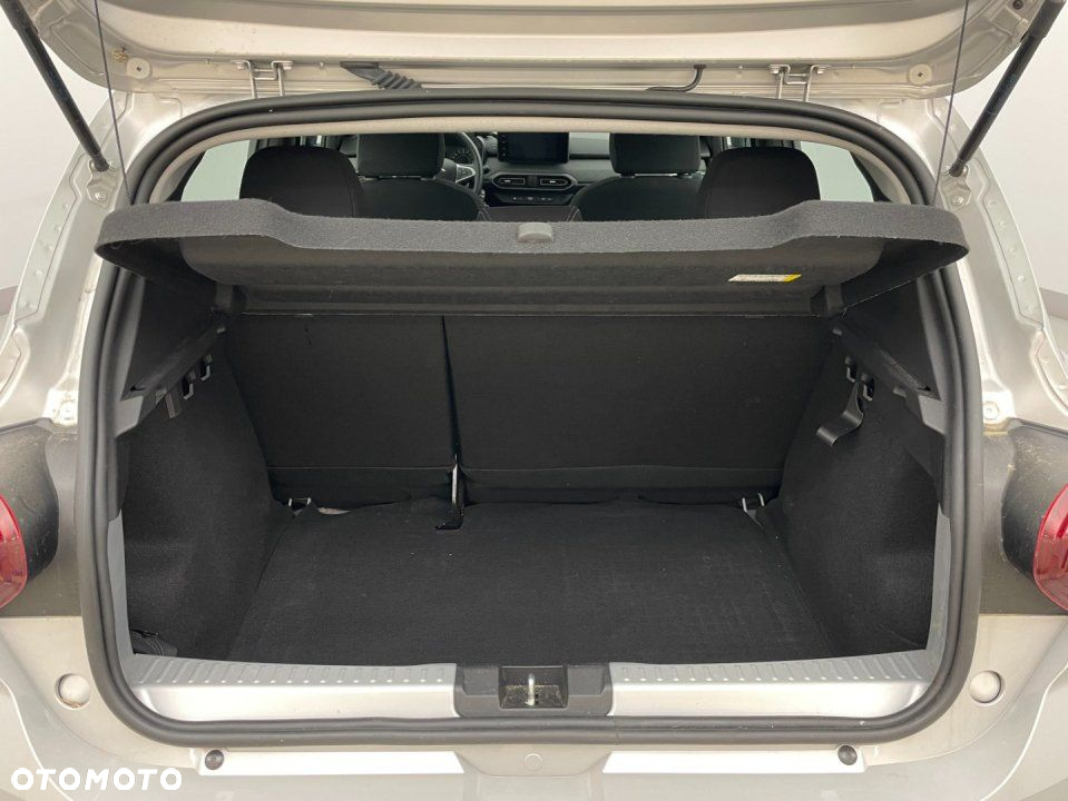 Dacia Sandero - 6