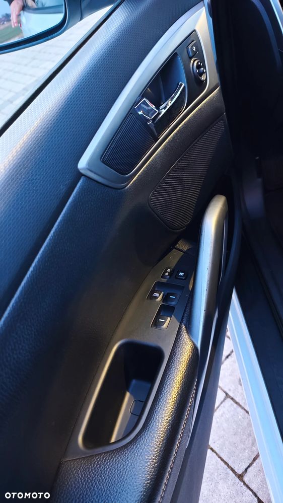 Hyundai Veloster 1.6 Premium - 14