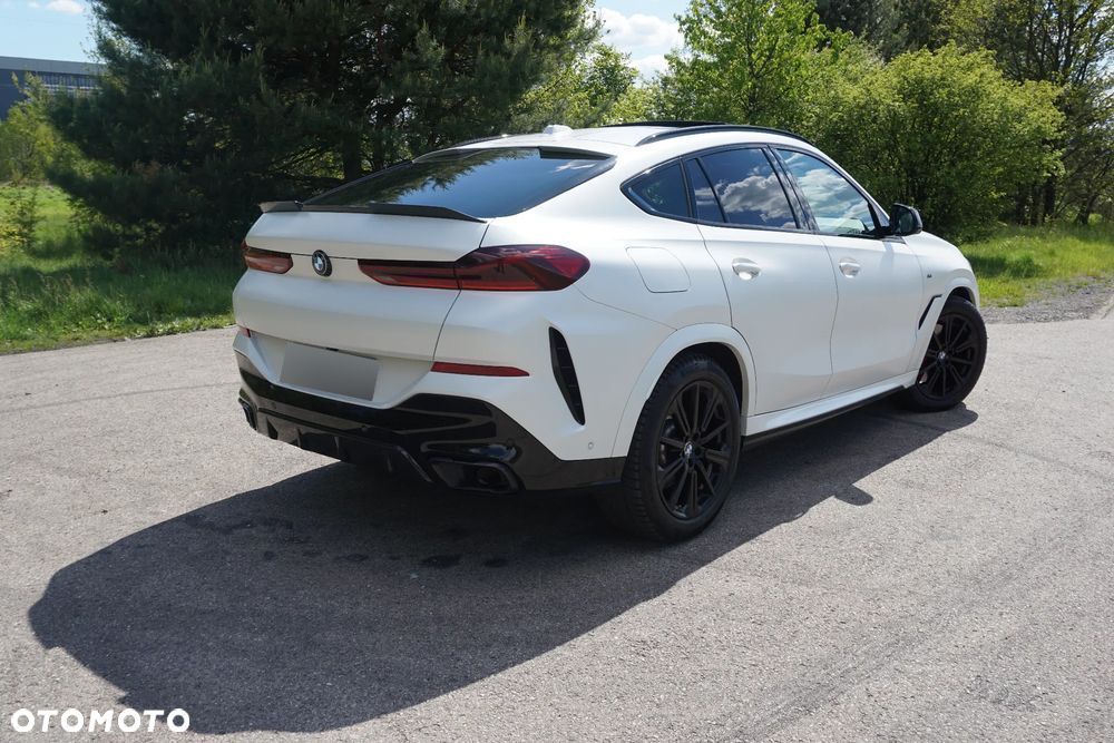 BMW X6M - 4