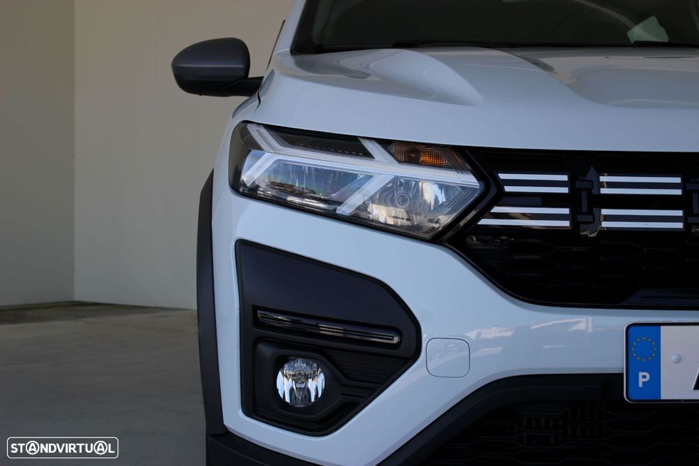 Dacia Sandero 1.0 TCe Stepway Essential - 3