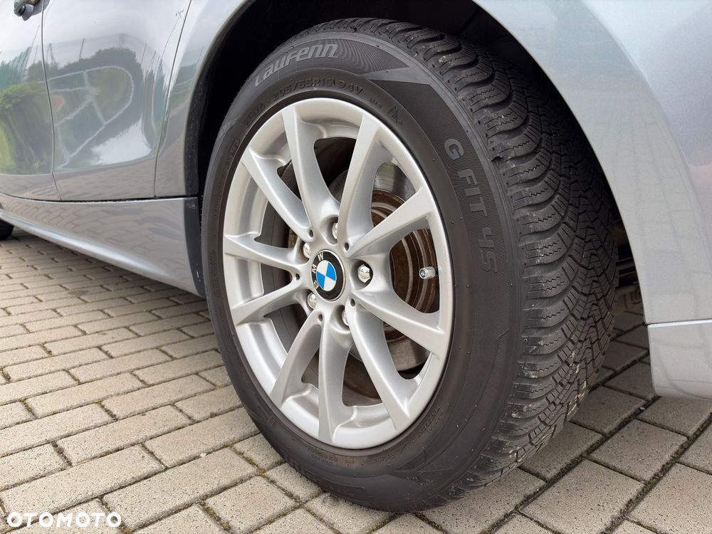 BMW Seria 1 120d - 10