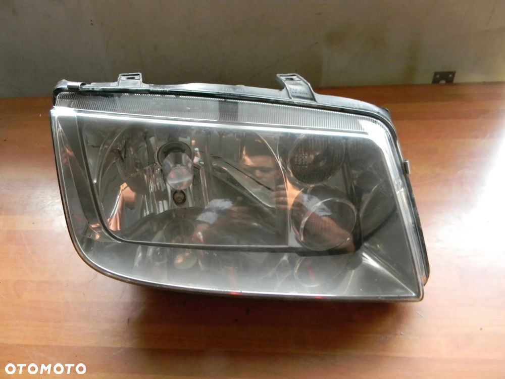 lampa prawa przód VW BORA EUROPA - 1